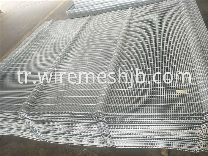 358 Wire Mesh Fence